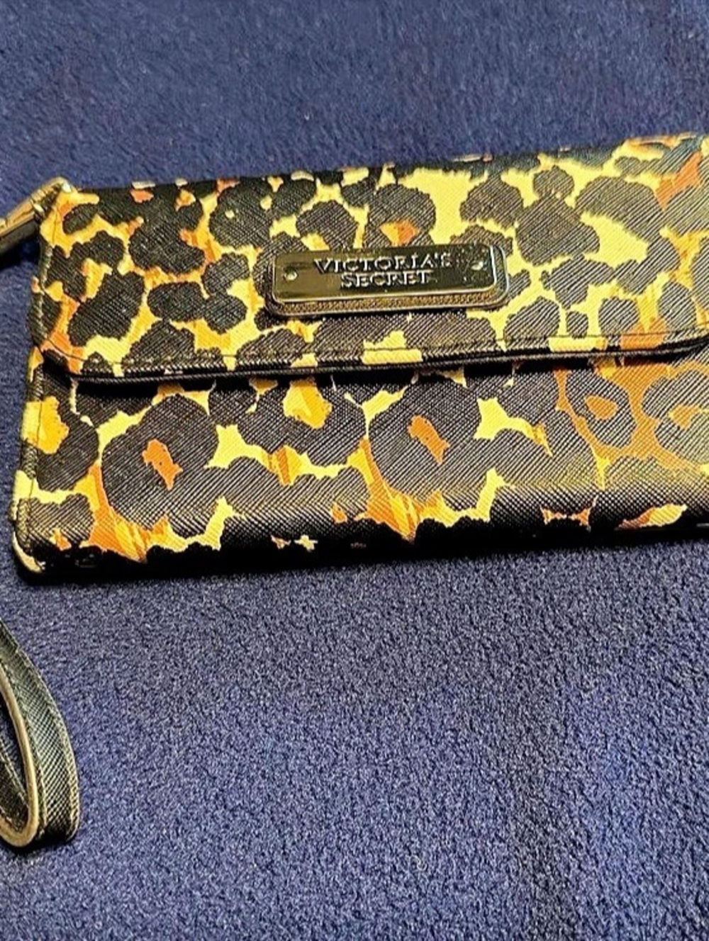 Victoria's Secret Leopard Print Foldover Wristlet Wallet with Mirror Wristlet